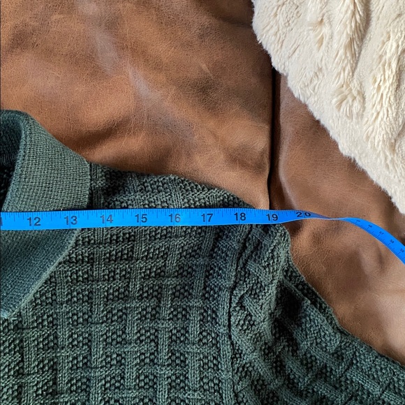 Old Navy Forest Green Textured Knit Cardigan, Size M - Picture 5 of 6